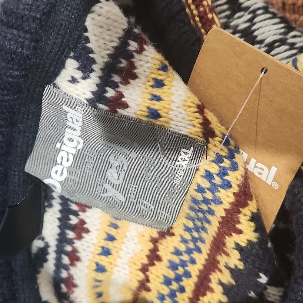Desigual Sweater